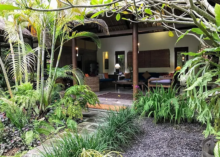 Bali Aja Villa *
