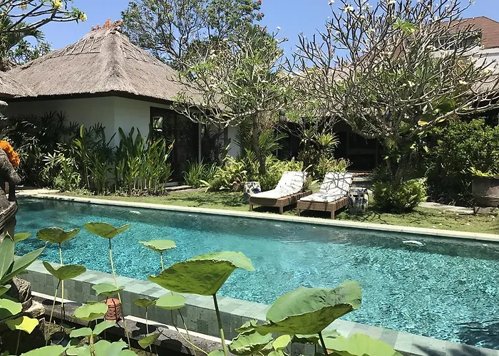 Bali Aja Villa *